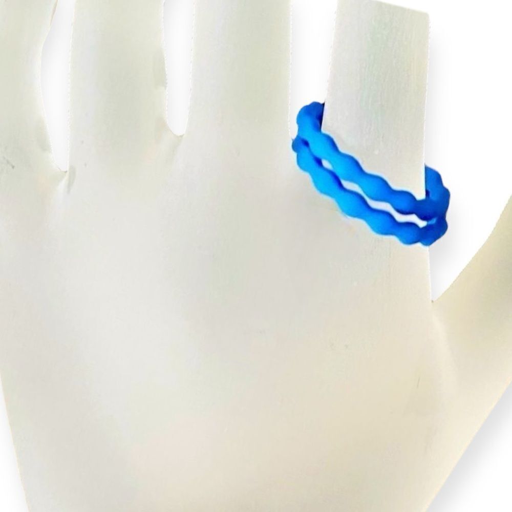Stackable Blue Wave Silicone Rings Set 2pcs - Picture 2 of 4